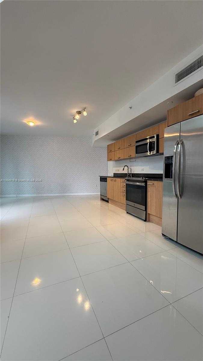 Small Image of 350 SOUTH MIAMI AVE #303, Miami Number 13