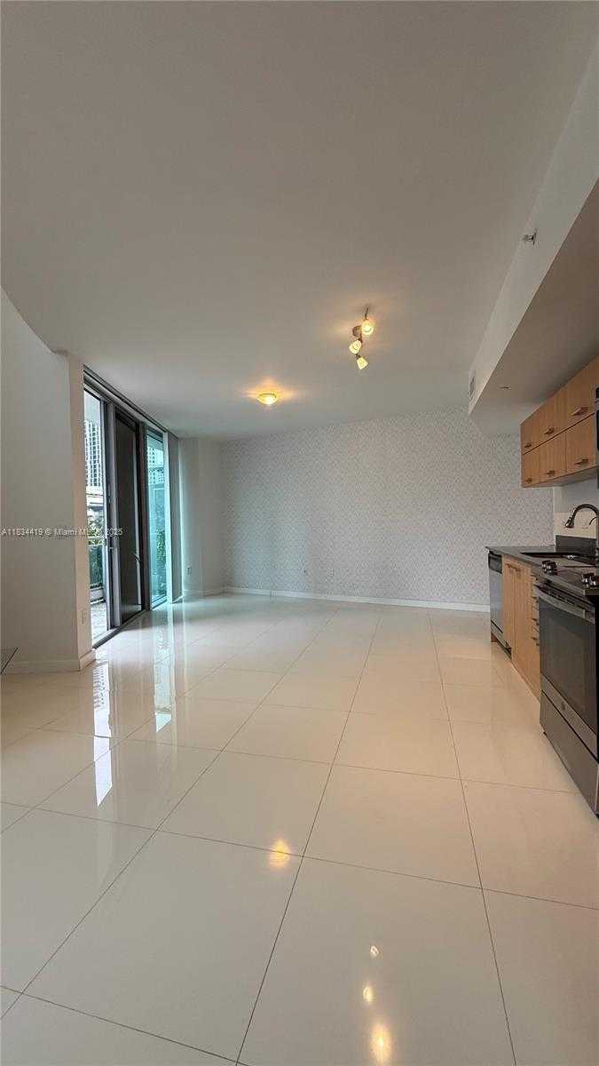 Small Image of 350 SOUTH MIAMI AVE #303, Miami Number 14