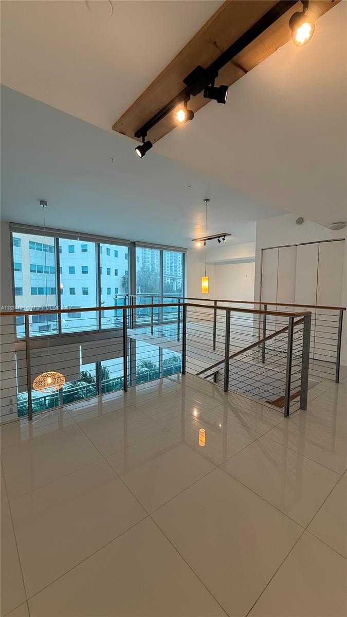 Small Image of 350 SOUTH MIAMI AVE #302, Miami Number 9