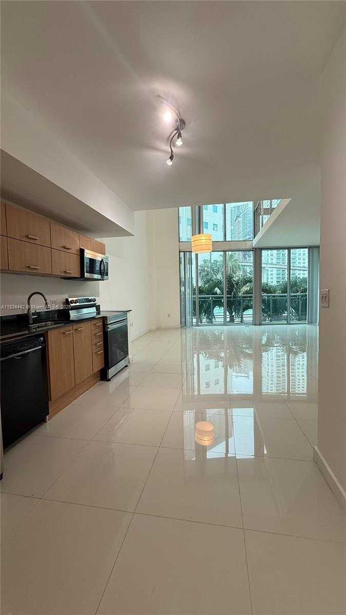 Small Image of 350 SOUTH MIAMI AVE #304, Miami Number 5