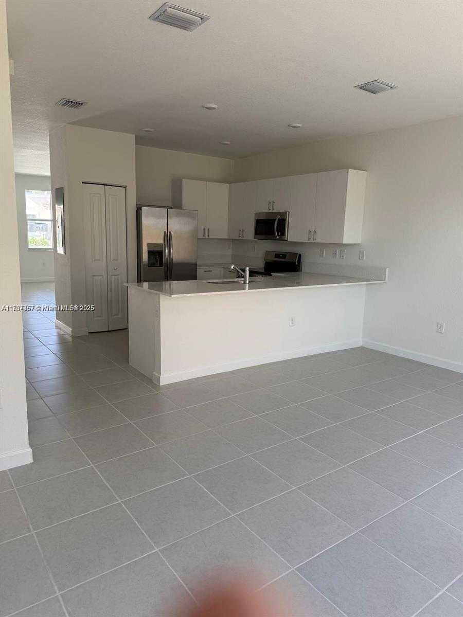 Small Image of 2893 SOUTH EAST 25 ROAD #2893, Homestead Number 5
