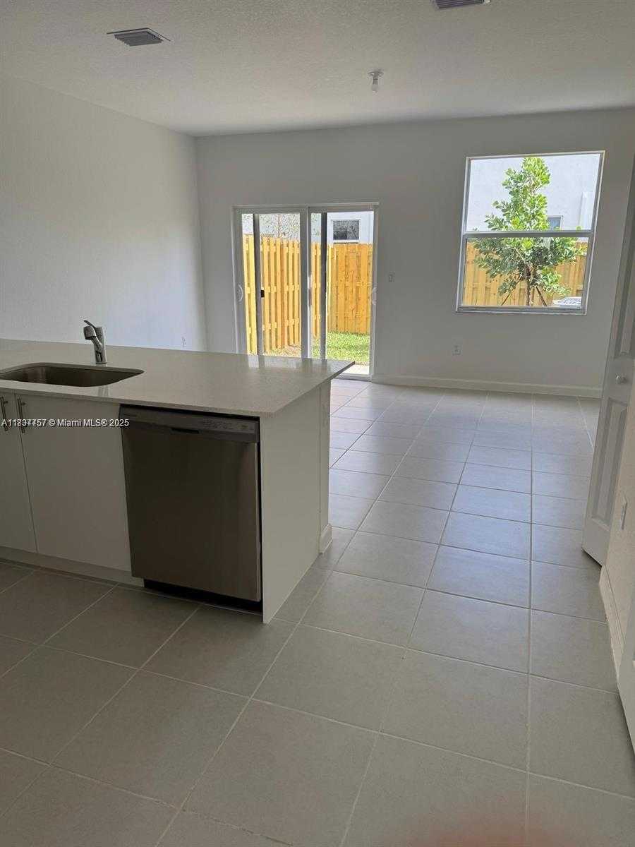Small Image of 2893 SOUTH EAST 25 ROAD #2893, Homestead Number 7