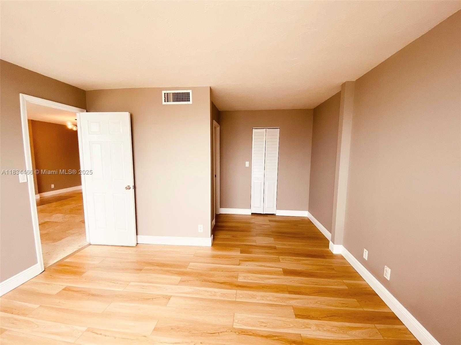 Small Image of 3545 NORTH EAST 166TH ST #805, North Miami Beach Number 16