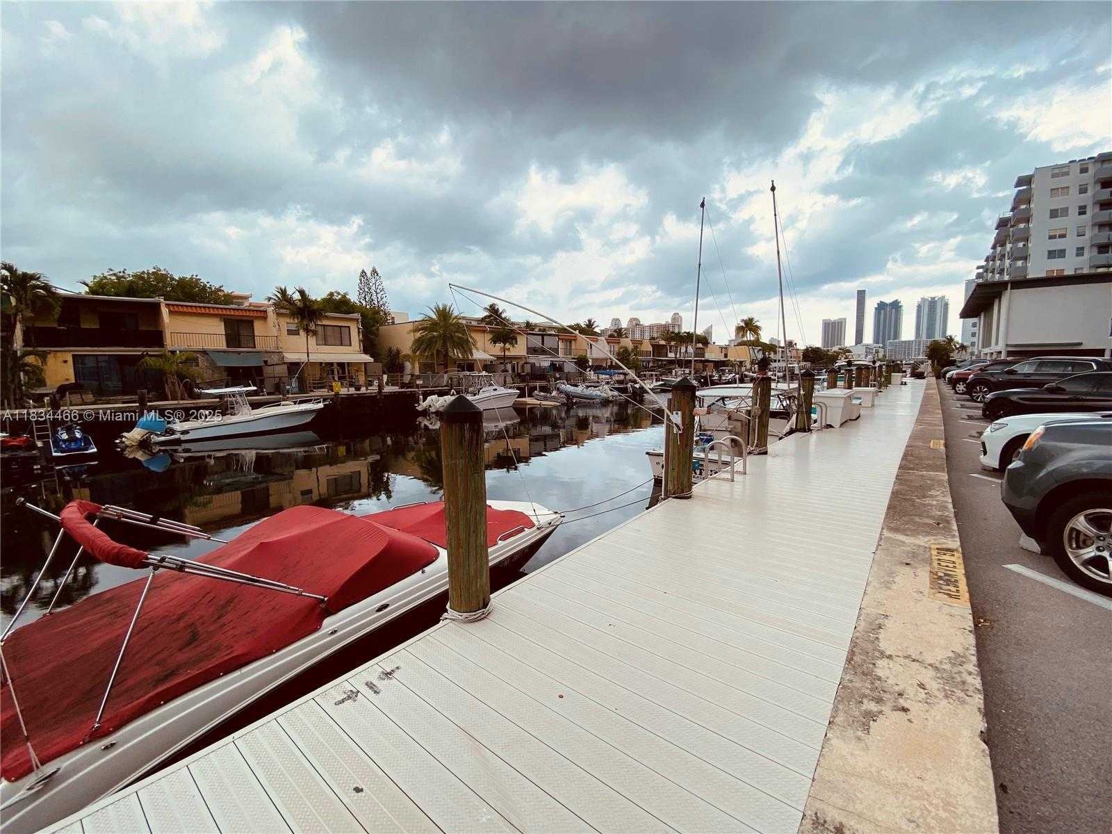 Small Image of 3545 NORTH EAST 166TH ST #805, North Miami Beach Number 36