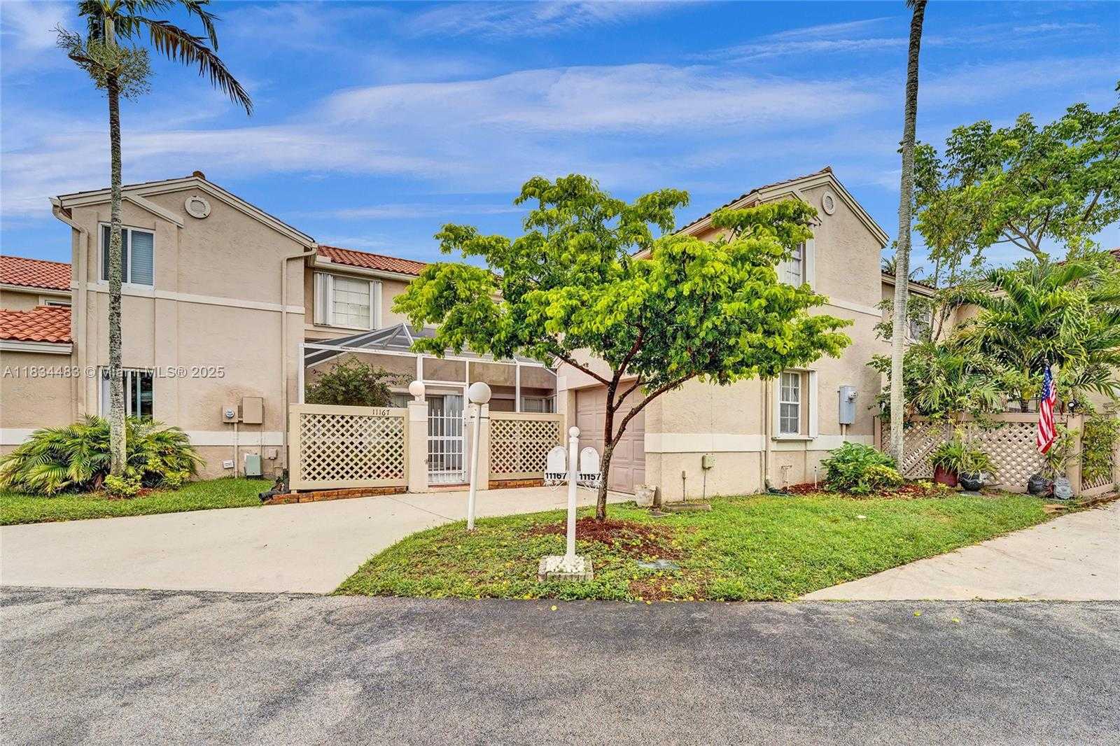 Small Image of 11167 LONG BOAT DR, Cooper City Number 3