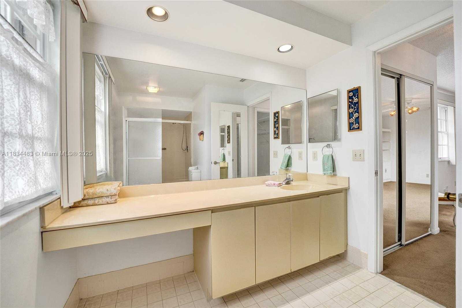 Small Image of 11167 LONG BOAT DR, Cooper City Number 41