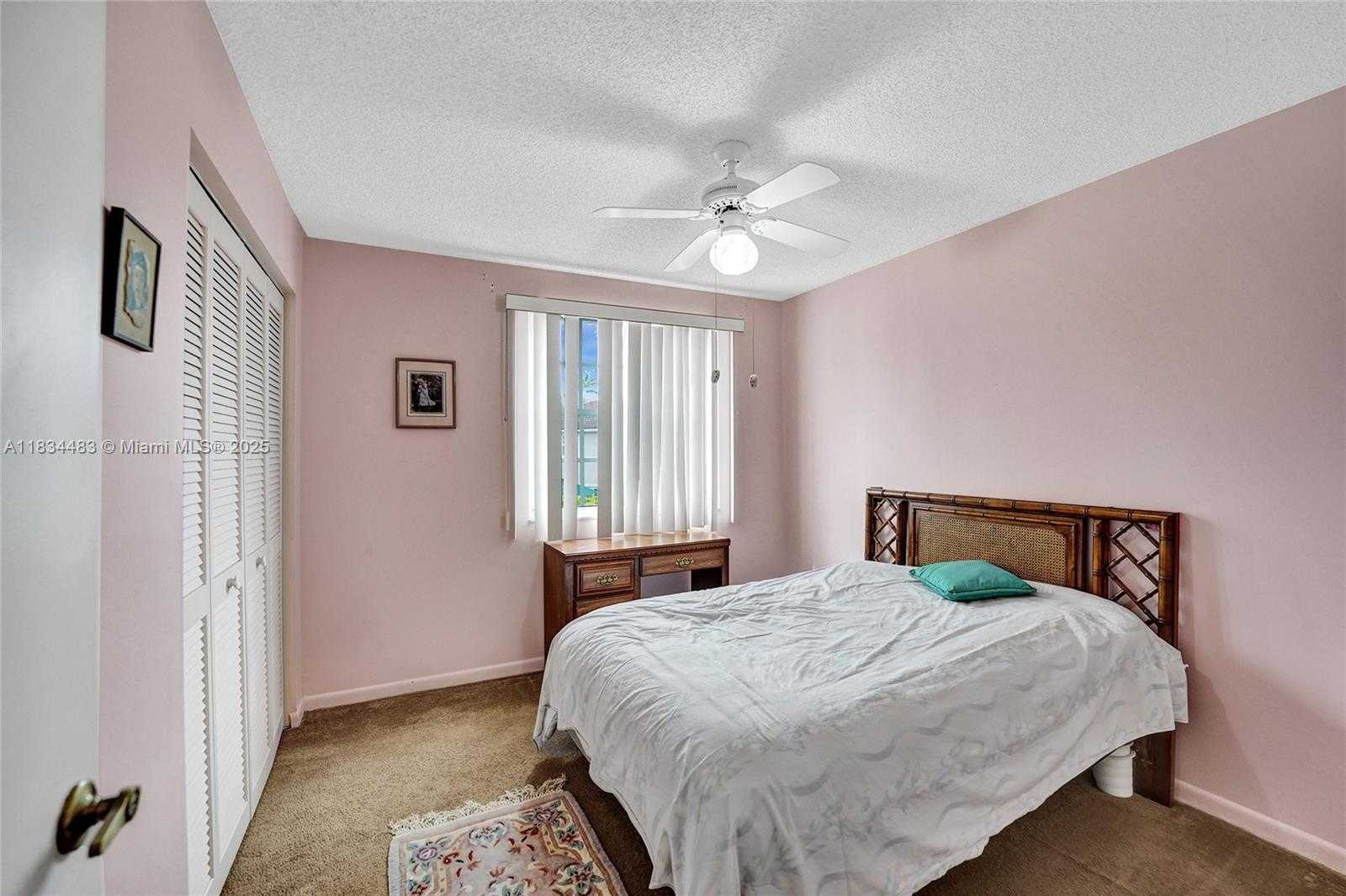 Small Image of 11167 LONG BOAT DR, Cooper City Number 42