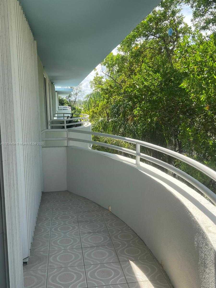 Small Image of 9156 COLLINS AVE #310, Surfside Number 13