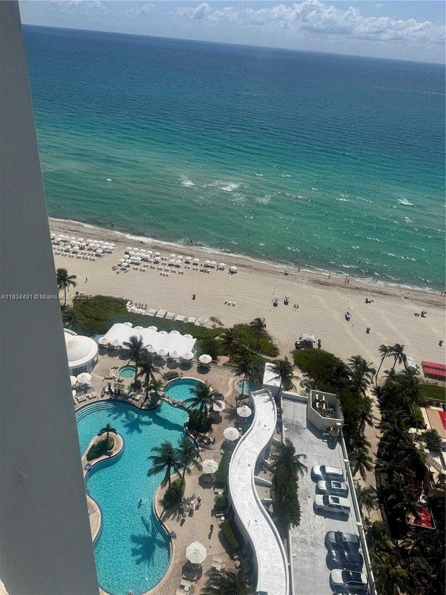 Small Image of 18001 COLLINS AVE #1810, Sunny Isles Beach Number 7