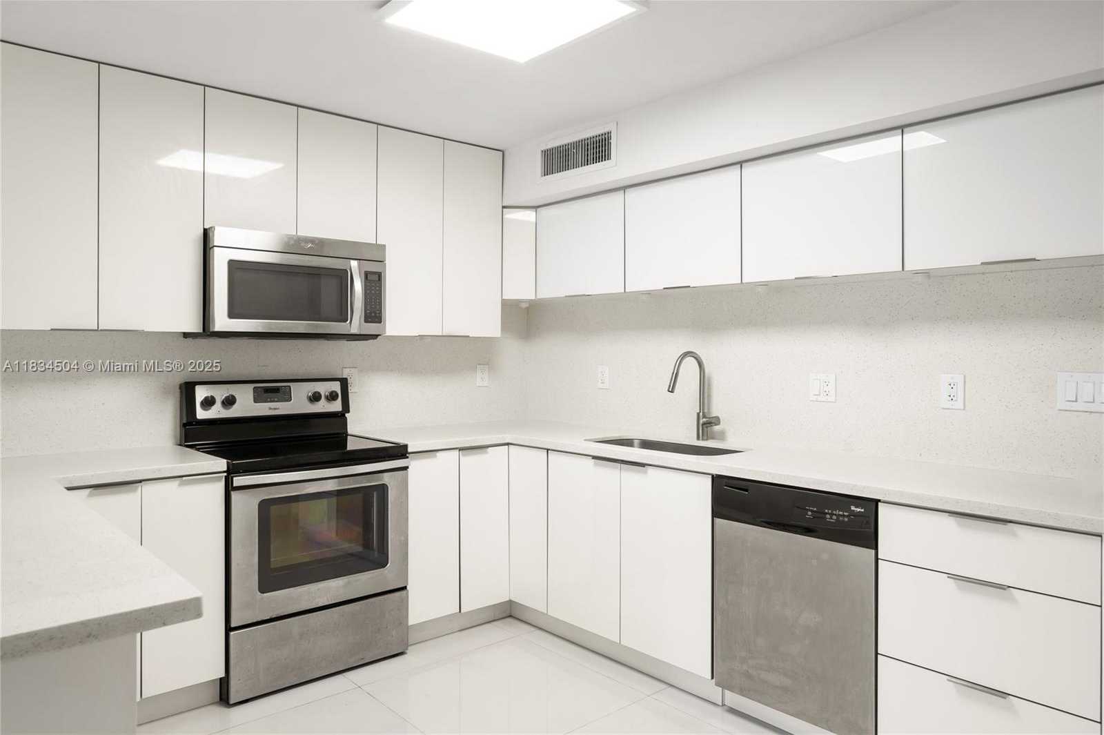 Small Image of 20218 NORTH EAST 34TH CT #52, Aventura Number 16