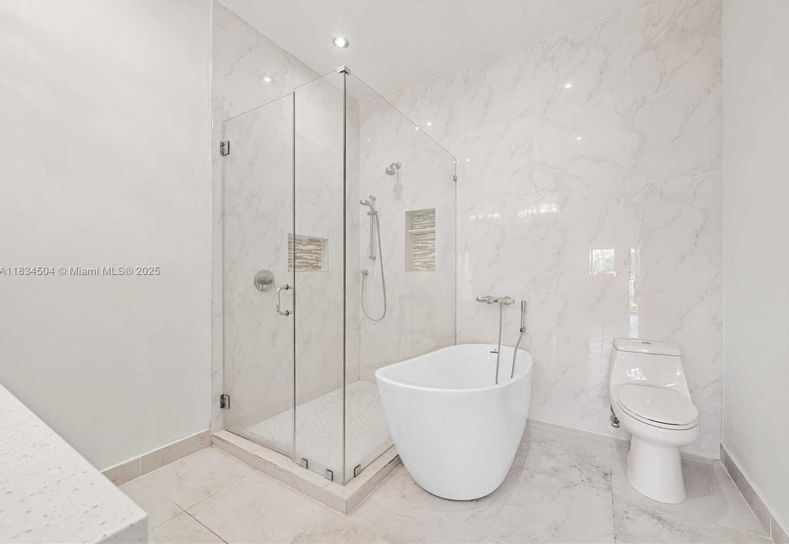Small Image of 20218 NORTH EAST 34TH CT #52, Aventura Number 31