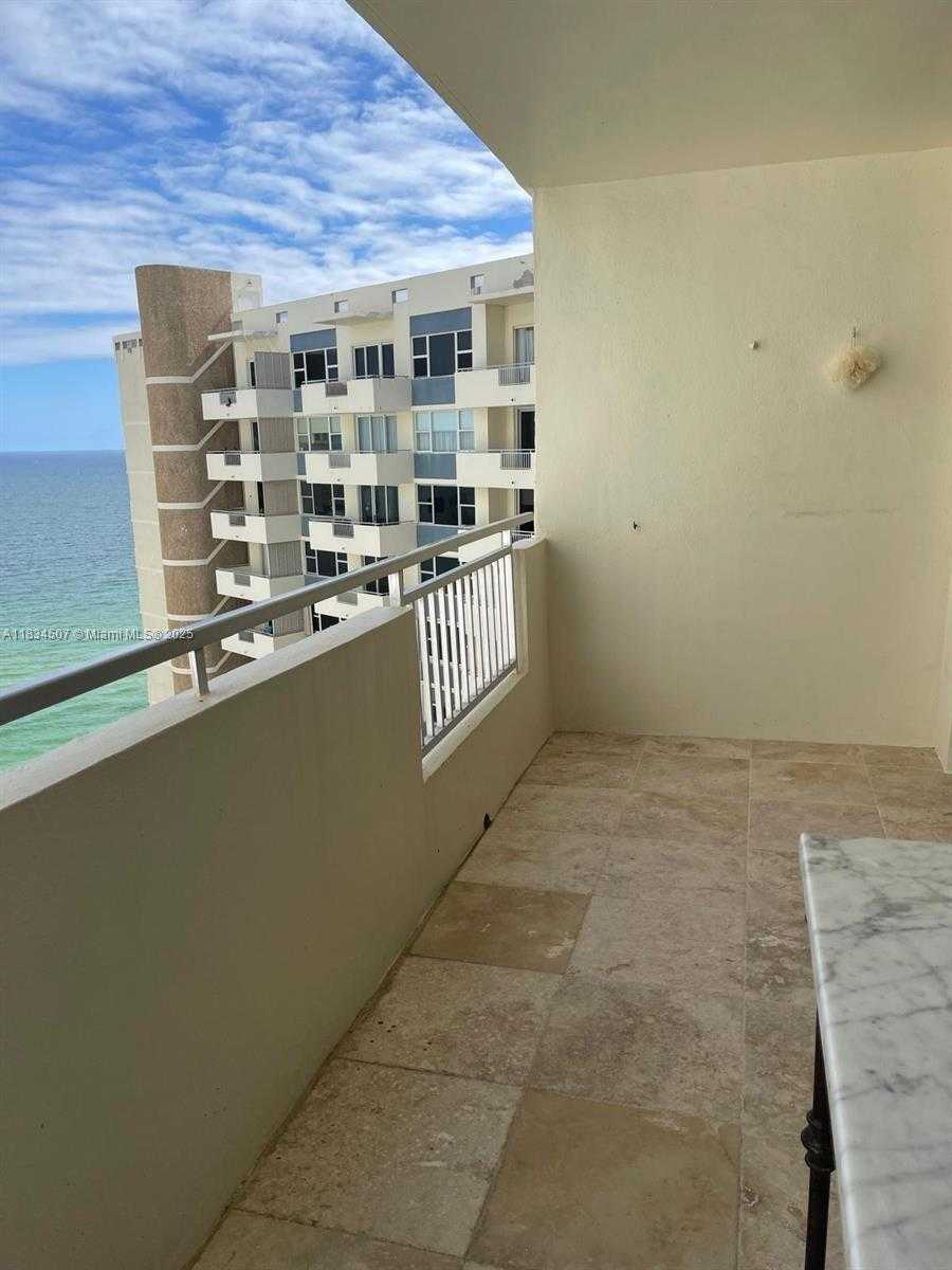 Small Image of 3180 SOUTH OCEAN DR #1602, Hallandale Beach Number 10