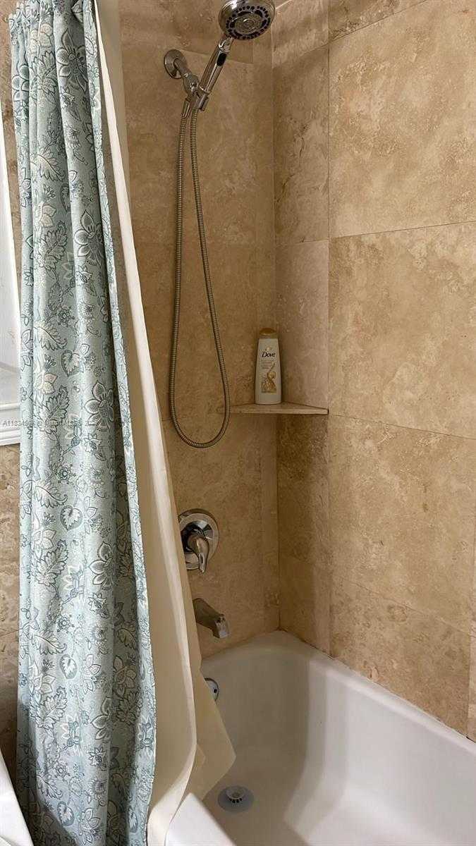 Small Image of 3180 SOUTH OCEAN DR #1602, Hallandale Beach Number 19
