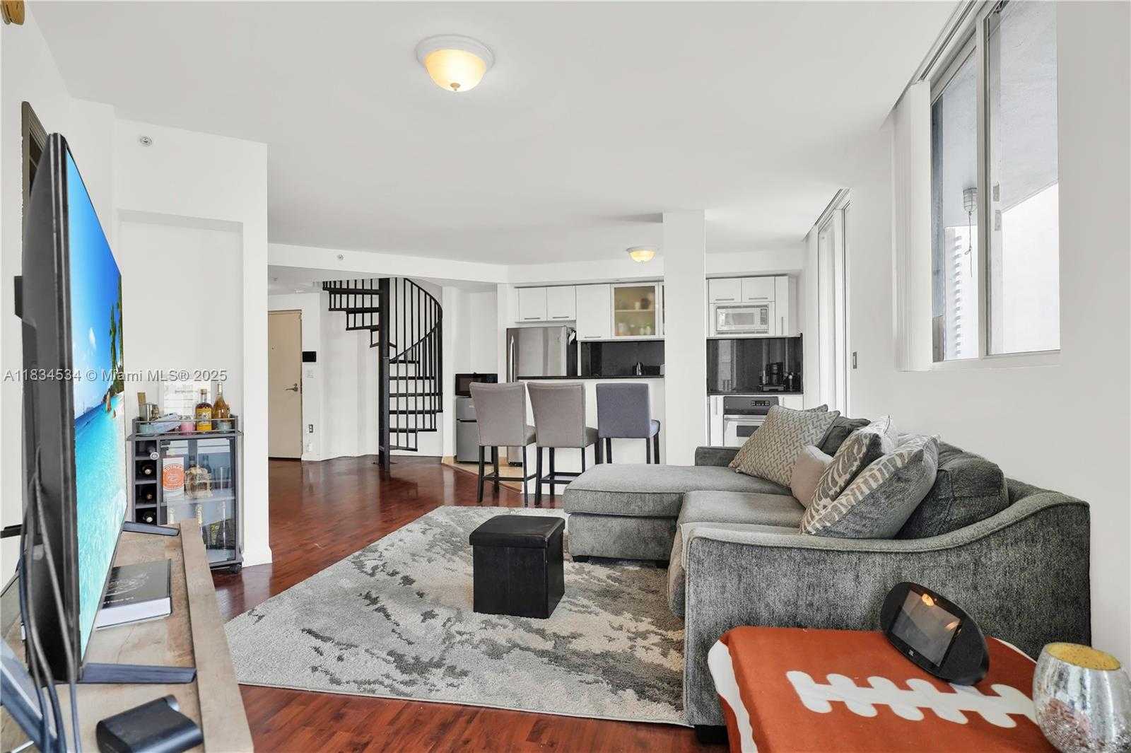 Small Image of 3339 VIRGINIA ST #PH-1, Miami Number 10