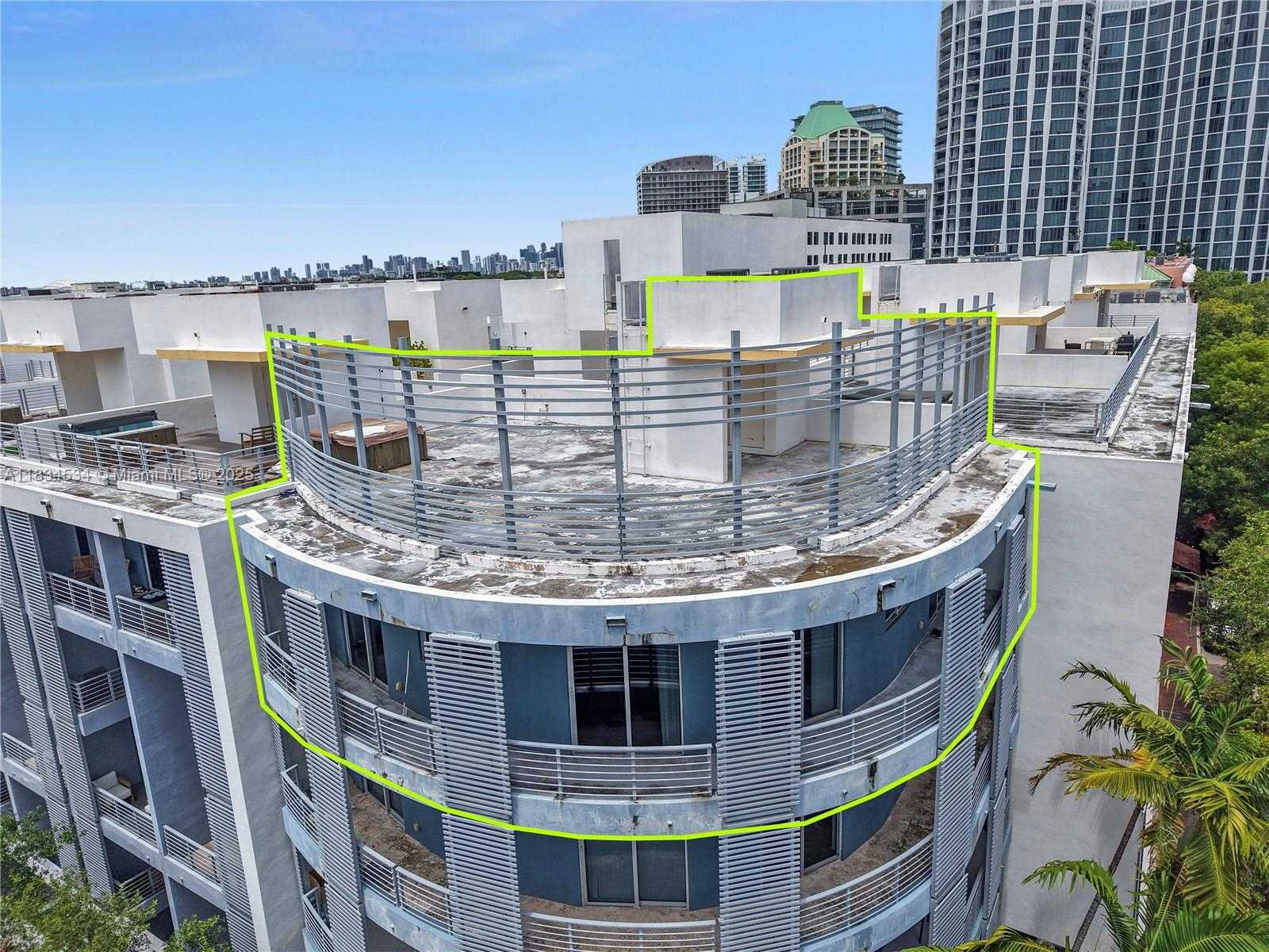 Small Image of 3339 VIRGINIA ST #PH-1, Miami Number 29