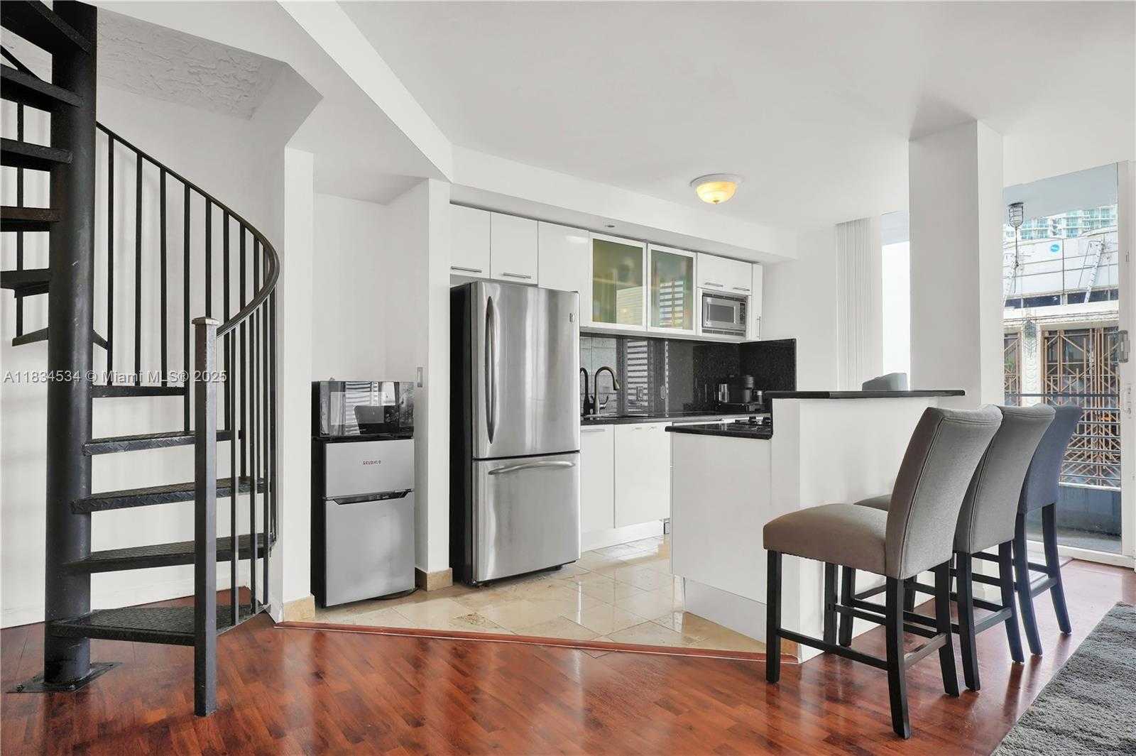 Small Image of 3339 VIRGINIA ST #PH-1, Miami Number 6