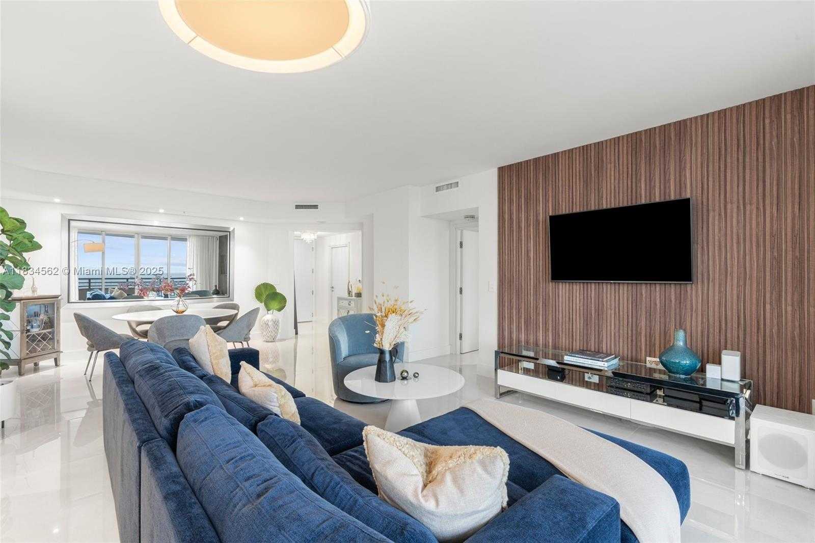 Small Image of 848 BRICKELL KEY DR #2705, Miami Number 16