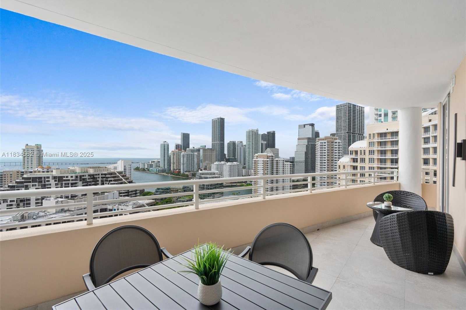 Small Image of 848 BRICKELL KEY DR #2705, Miami Number 30