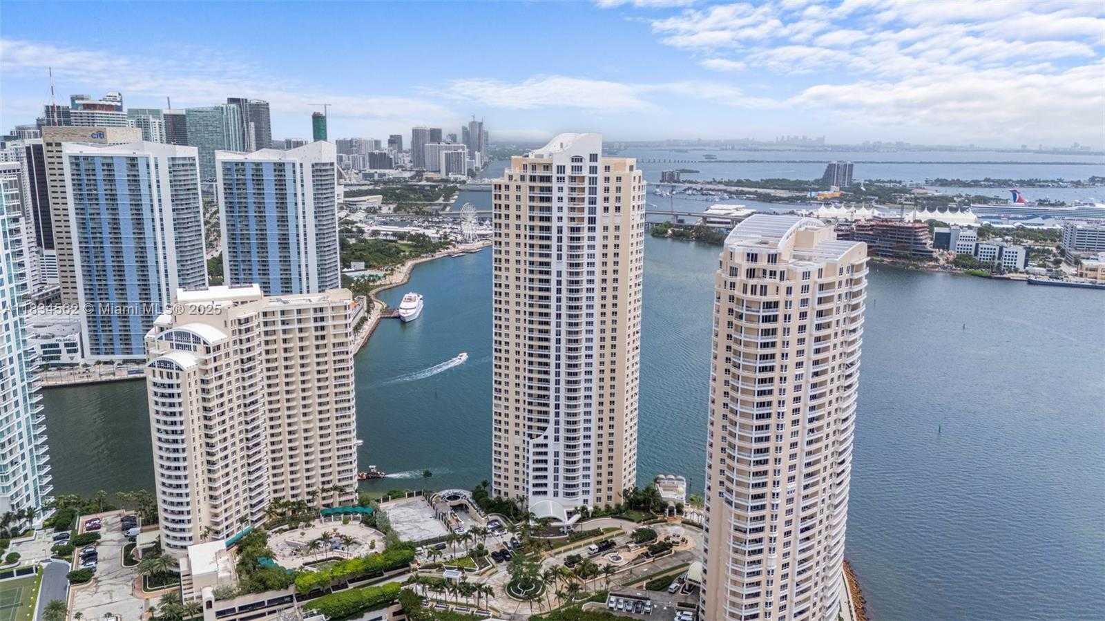 Small Image of 848 BRICKELL KEY DR #2705, Miami Number 46
