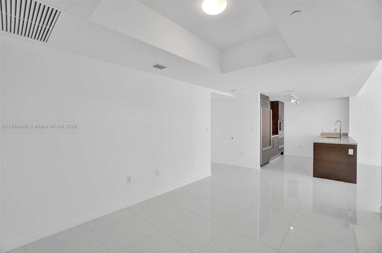 Small Image of 465 BRICKELL AVE #4505, Miami Number 4