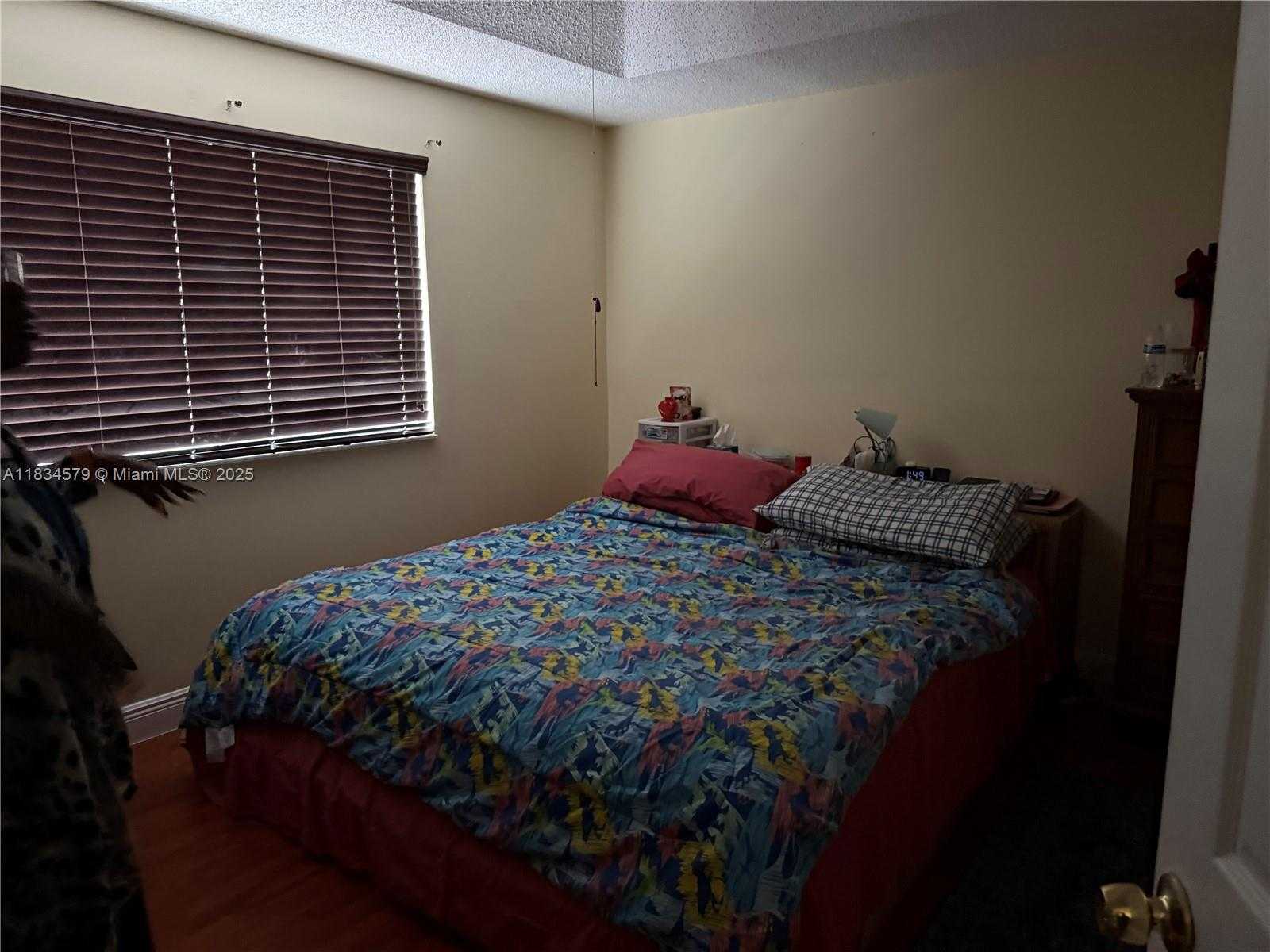 Small Image of 1851 SW 101st Way, Miramar, FL 33025, USA Number 5