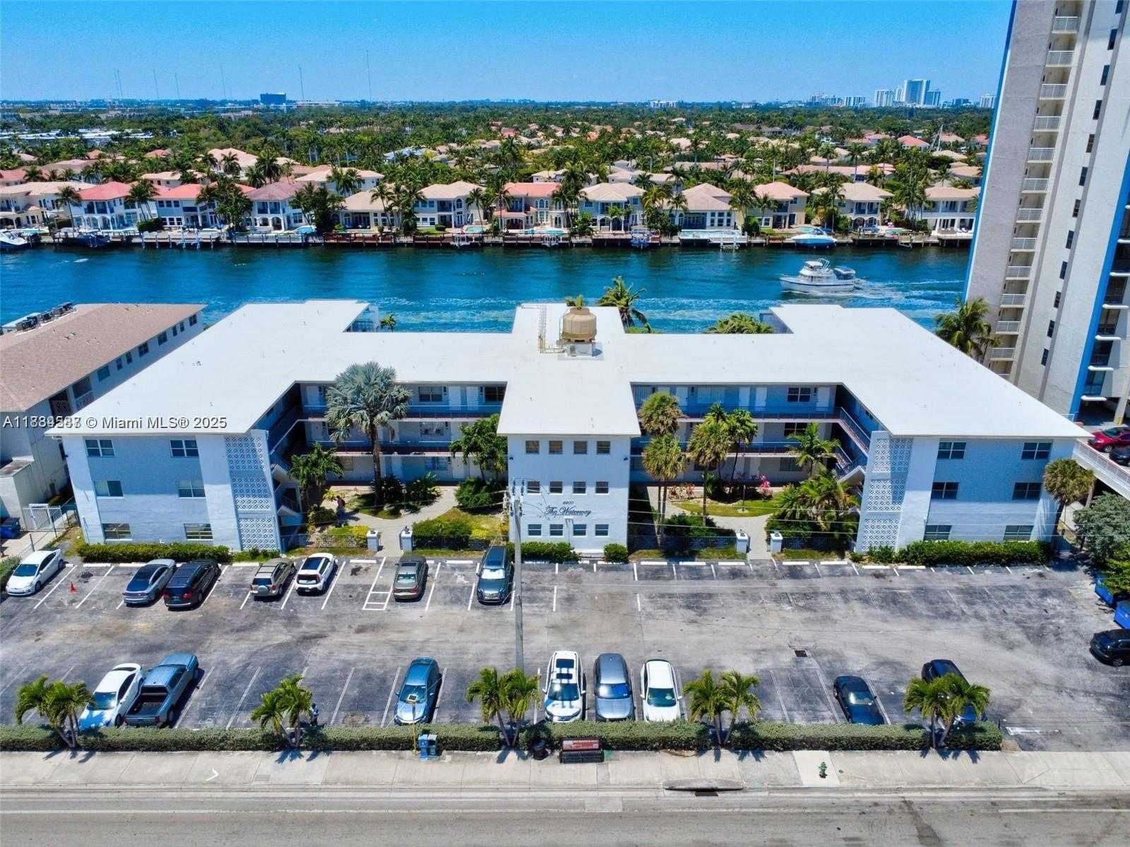 Small Image of 2200 SOUTH OCEAN DR #N101, Hollywood Number 2