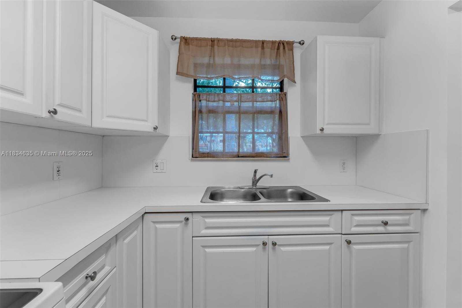 Small Image of 13926 SOUTH WEST 46TH TER #A - 351, Miami Number 11