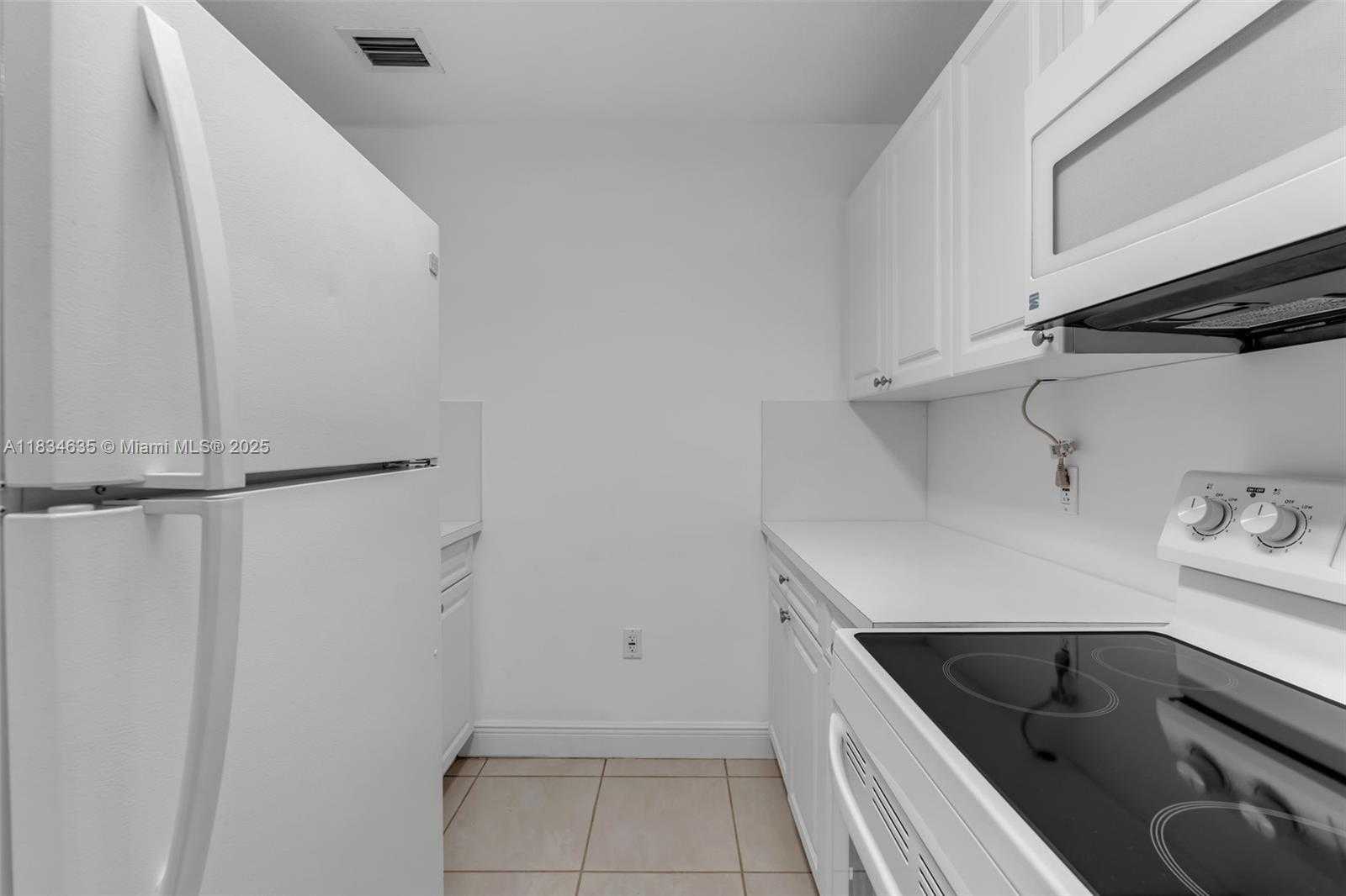 Small Image of 13926 SOUTH WEST 46TH TER #A - 351, Miami Number 12