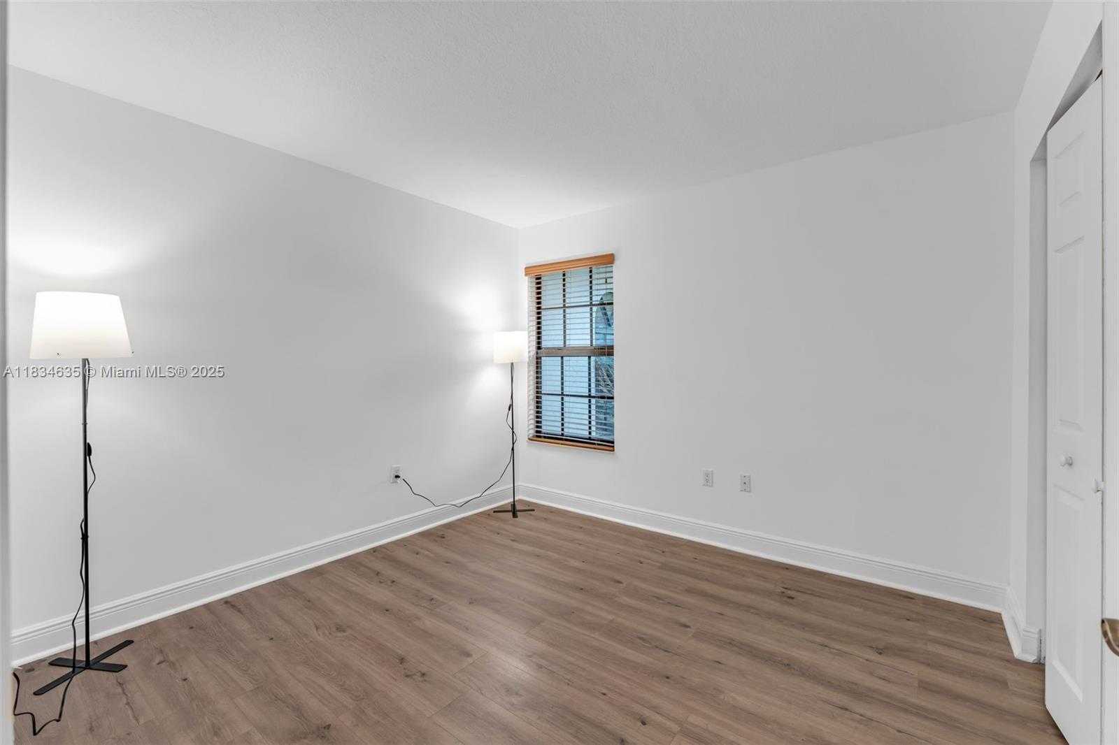 Small Image of 13926 SOUTH WEST 46TH TER #A - 351, Miami Number 17