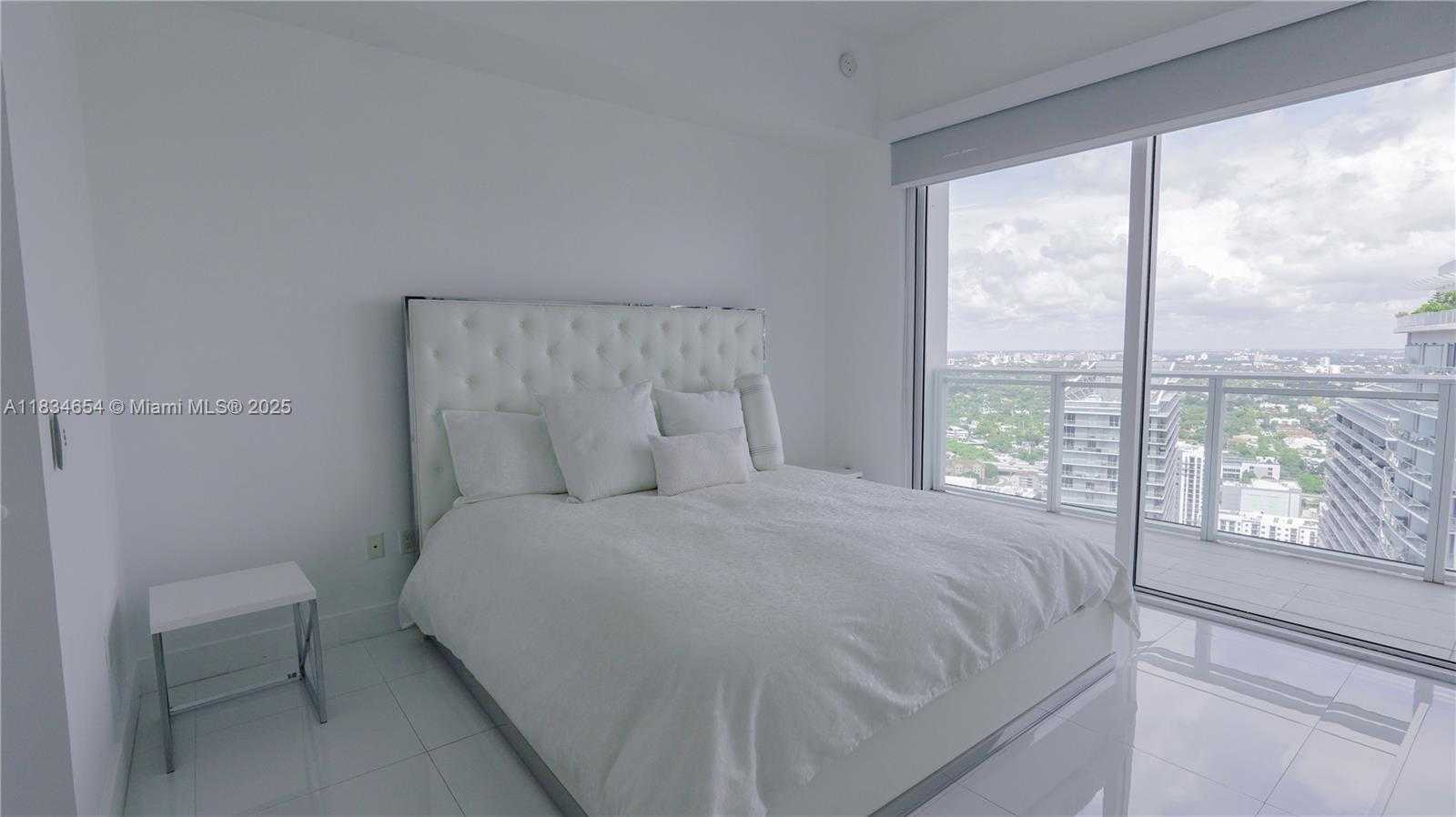 Small Image of 1080 BRICKELL AVE #4209, Miami Number 16