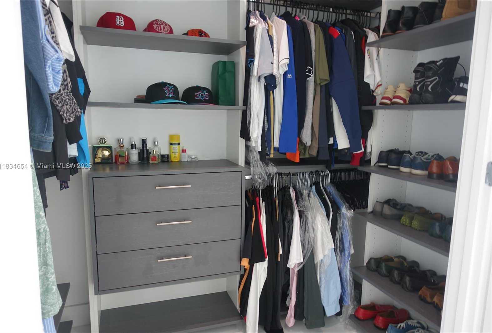 Small Image of 1080 BRICKELL AVE #4209, Miami Number 23