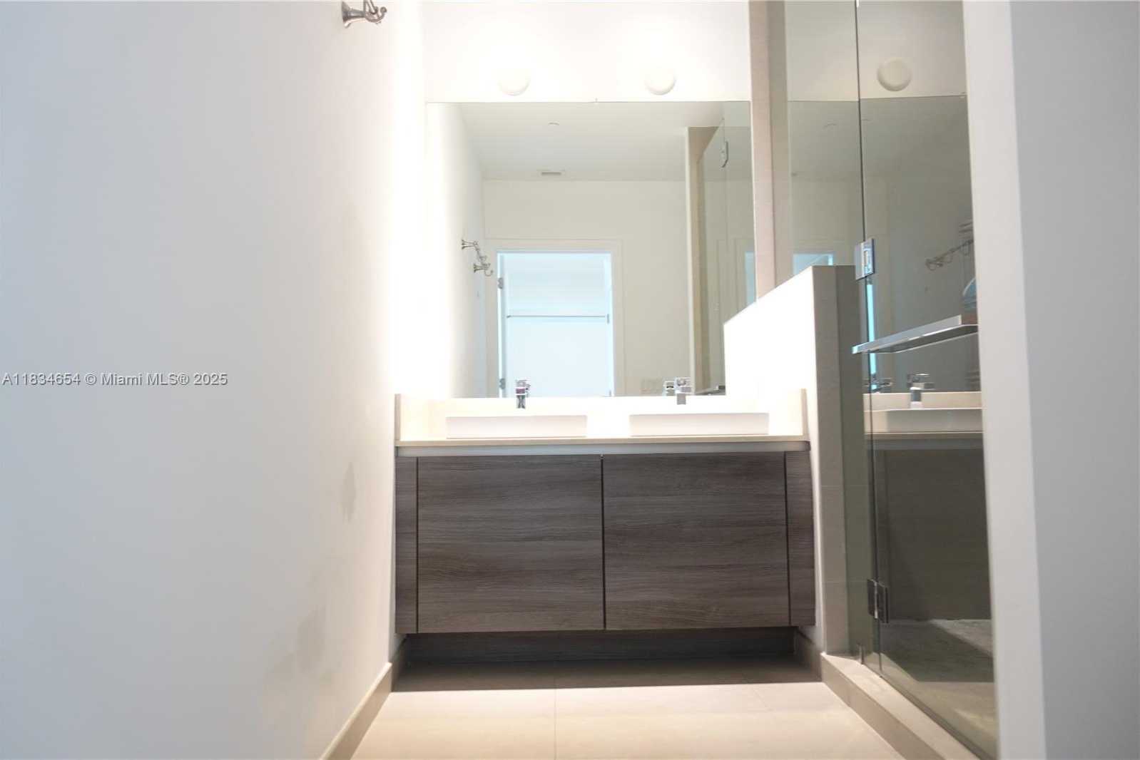 Small Image of 1080 BRICKELL AVE #4209, Miami Number 25