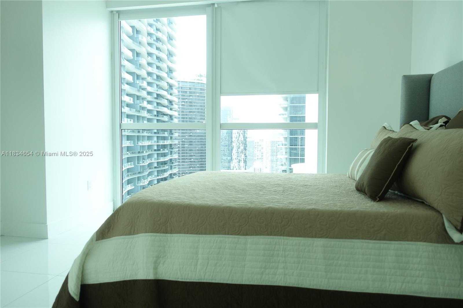 Small Image of 1080 BRICKELL AVE #4209, Miami Number 30