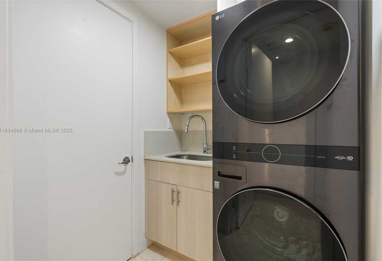 Small Image of 1331 BRICKELL BAY DR #2705, Miami Number 25