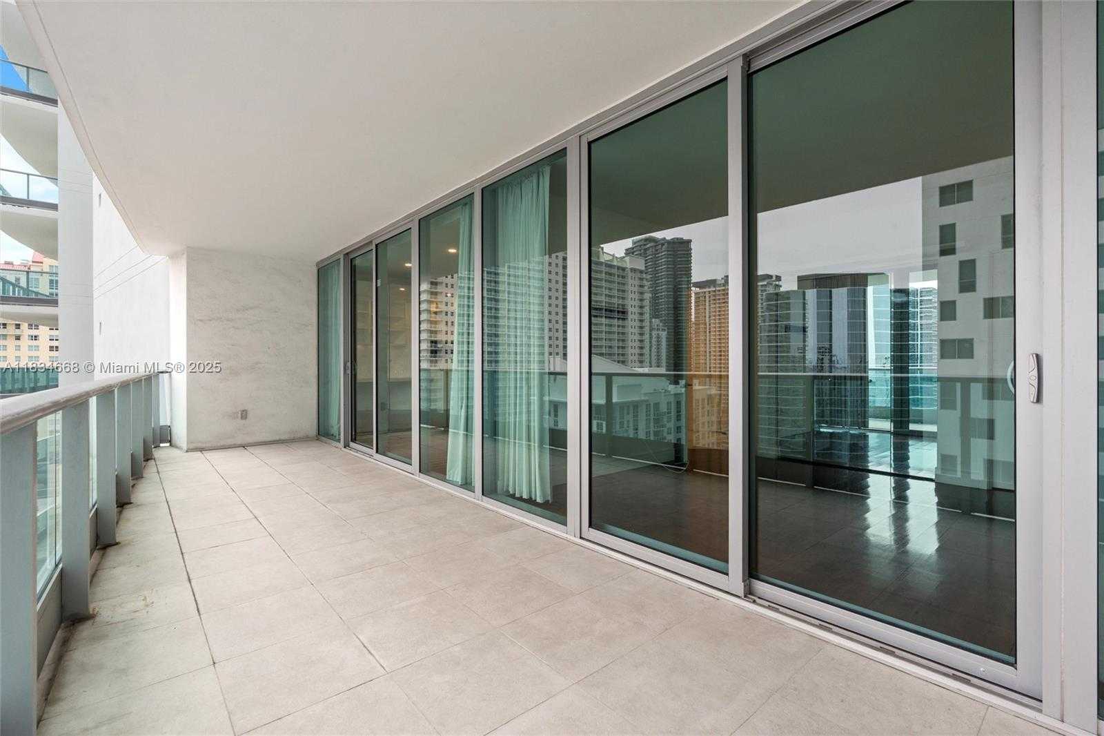 Small Image of 1331 BRICKELL BAY DR #2705, Miami Number 34