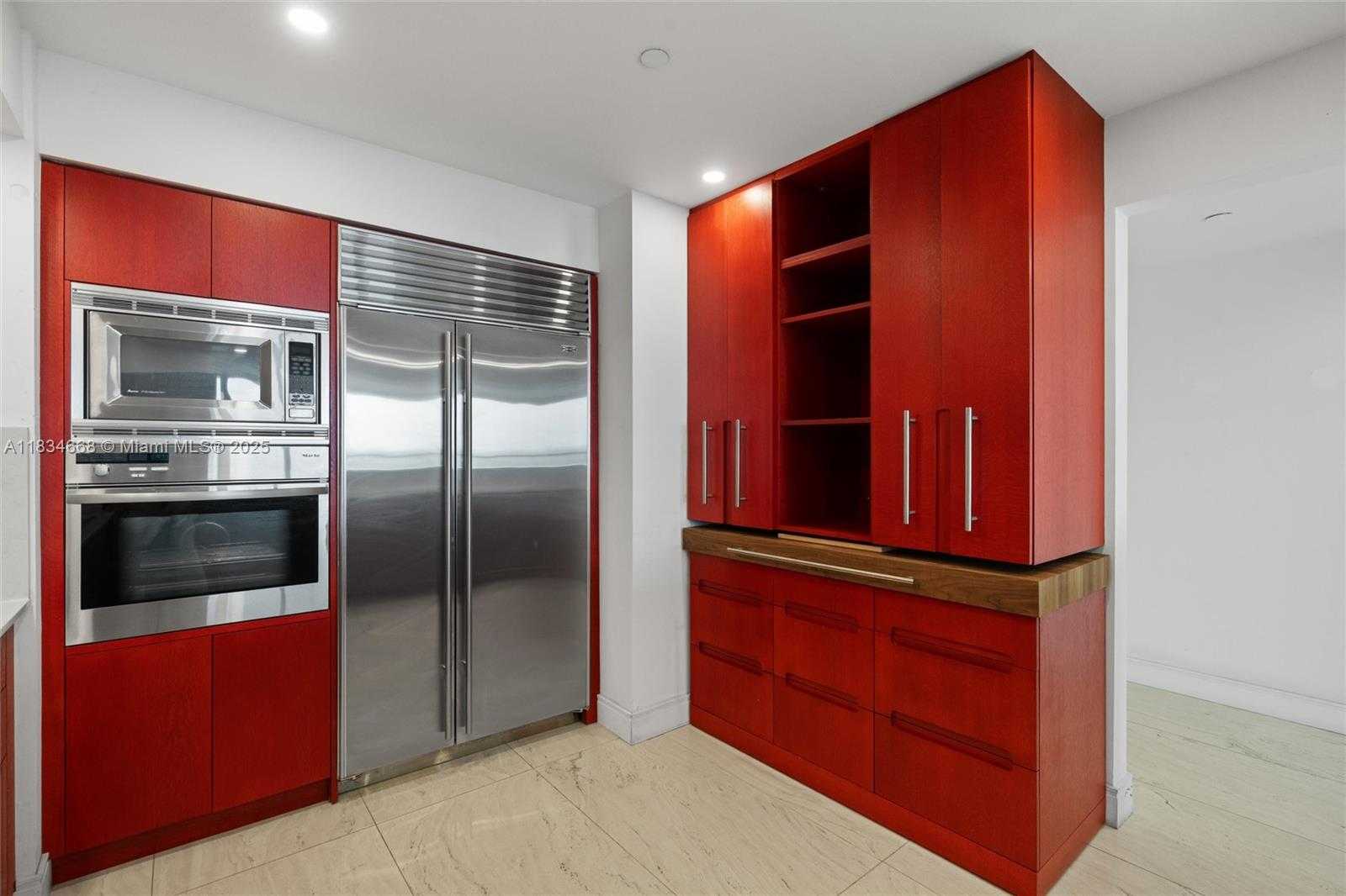 Small Image of 1331 BRICKELL BAY DR #2705, Miami Number 4