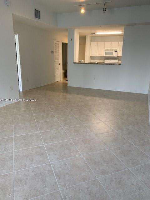 Small Image of 1209 MAIN ST #215, Jupiter Number 3
