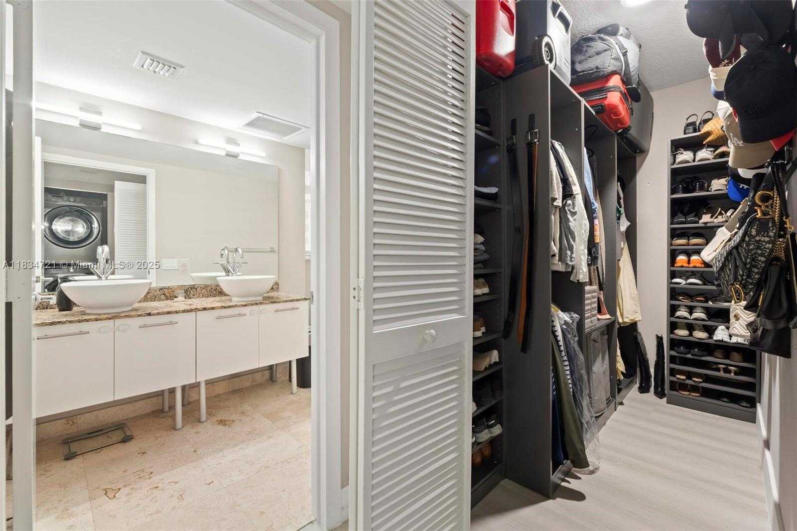 Small Image of 41 SOUTH EAST 5TH ST #501, Miami Number 33