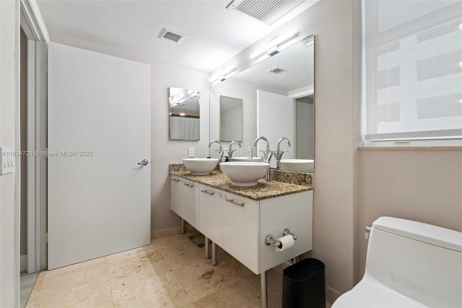 Small Image of 41 SOUTH EAST 5TH ST #501, Miami Number 35