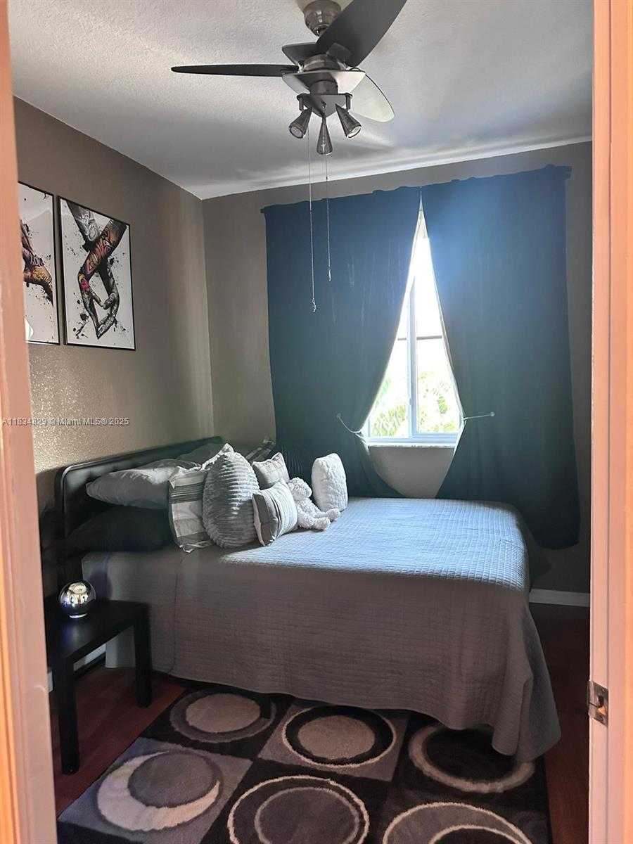 Small Image of 10828 SOUTH WEST 243RD ST, Homestead Number 12