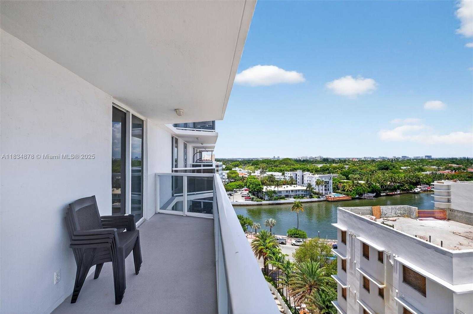 Small Image of 2401 COLLINS AVE #1212, Miami Beach Number 21