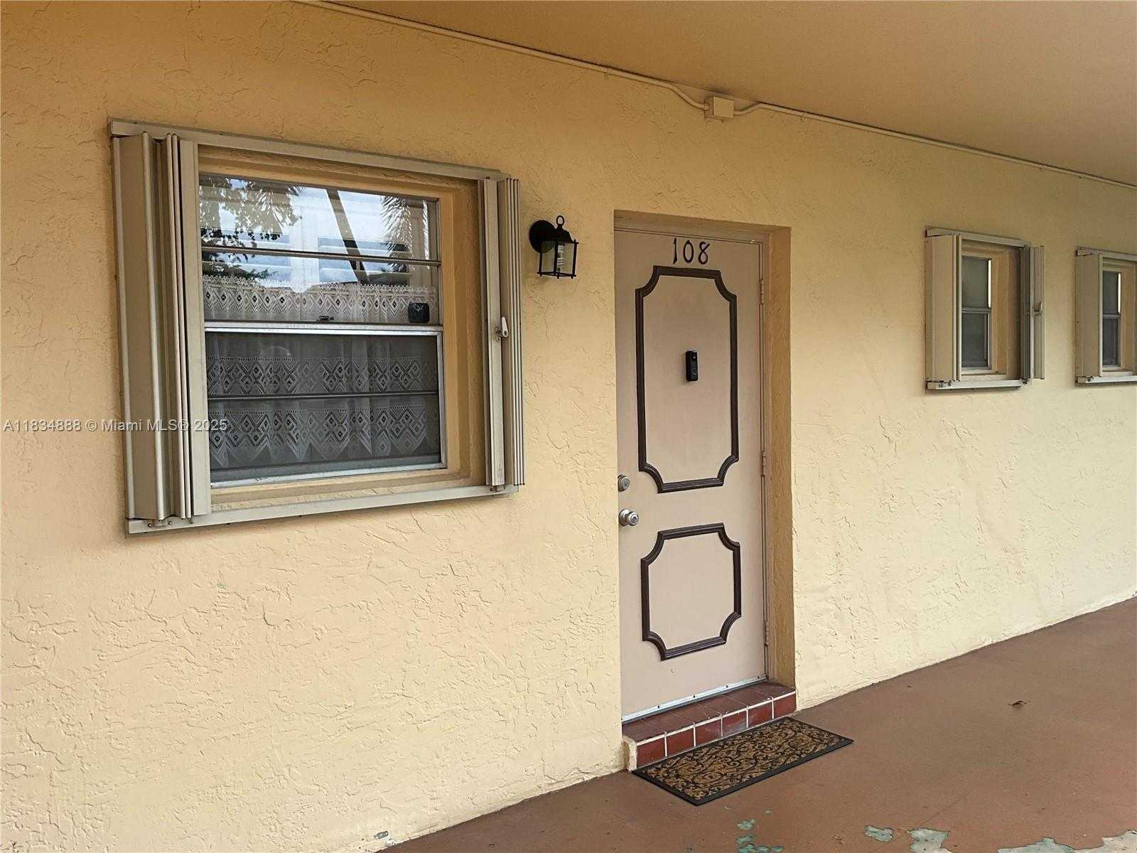 Small Image of 300 BERKLEY RD #108, Hollywood Number 22