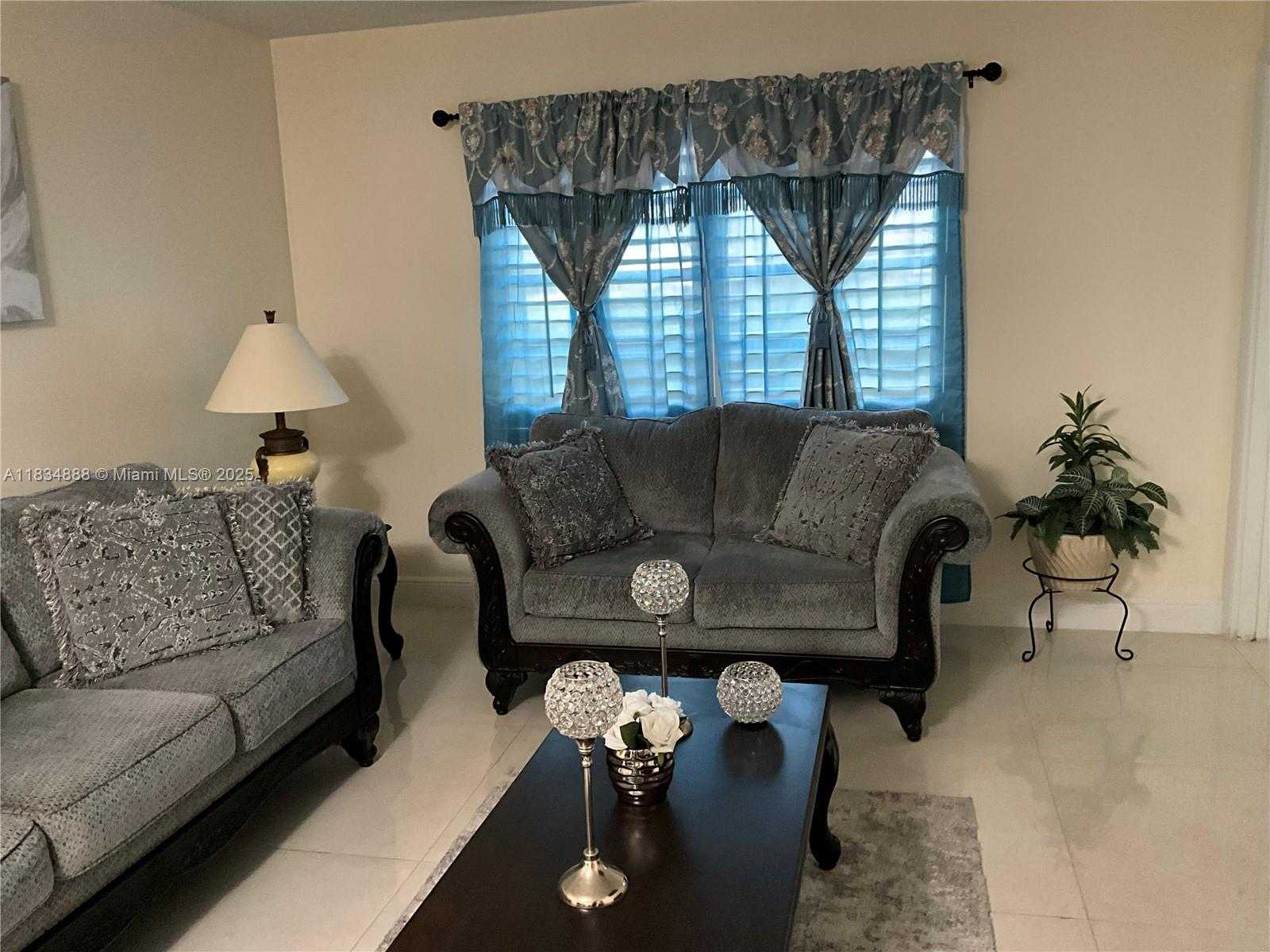 Small Image of 300 BERKLEY RD #108, Hollywood Number 5