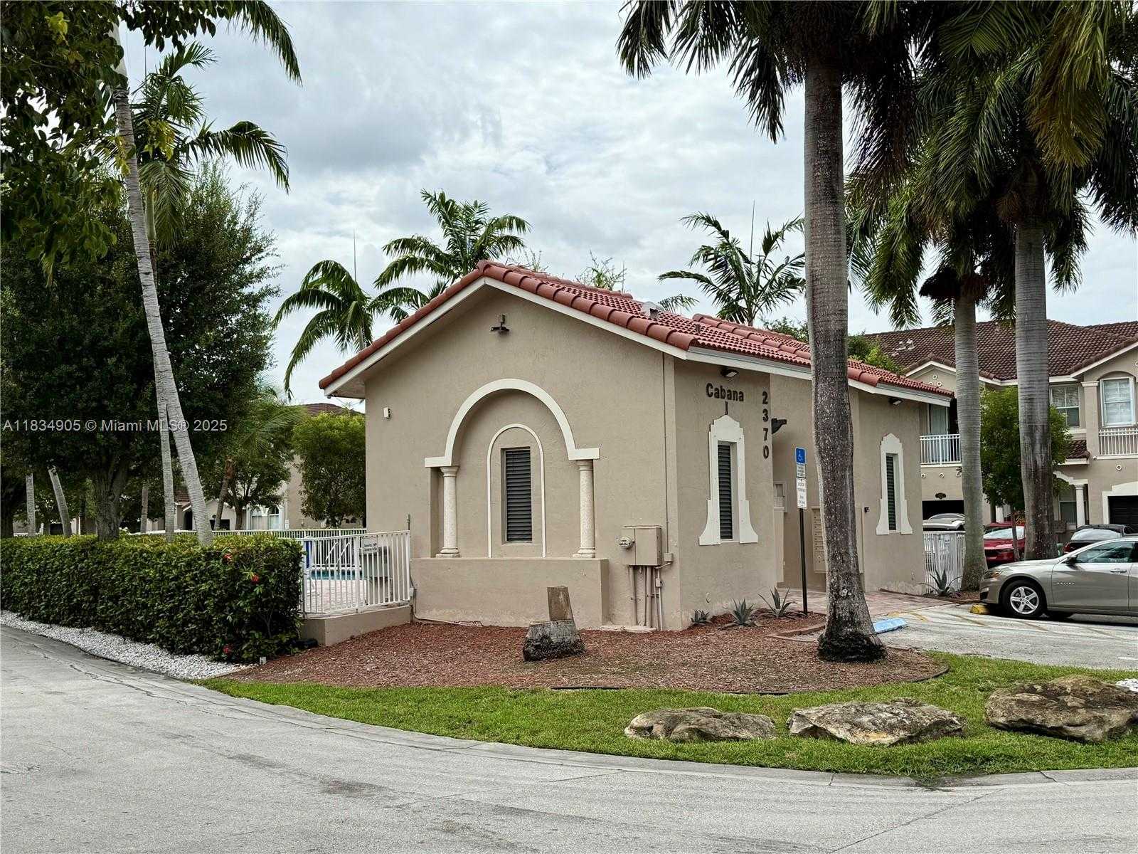 Small Image of 14902 SOUTH WEST 23RD WAY, Miami Number 34