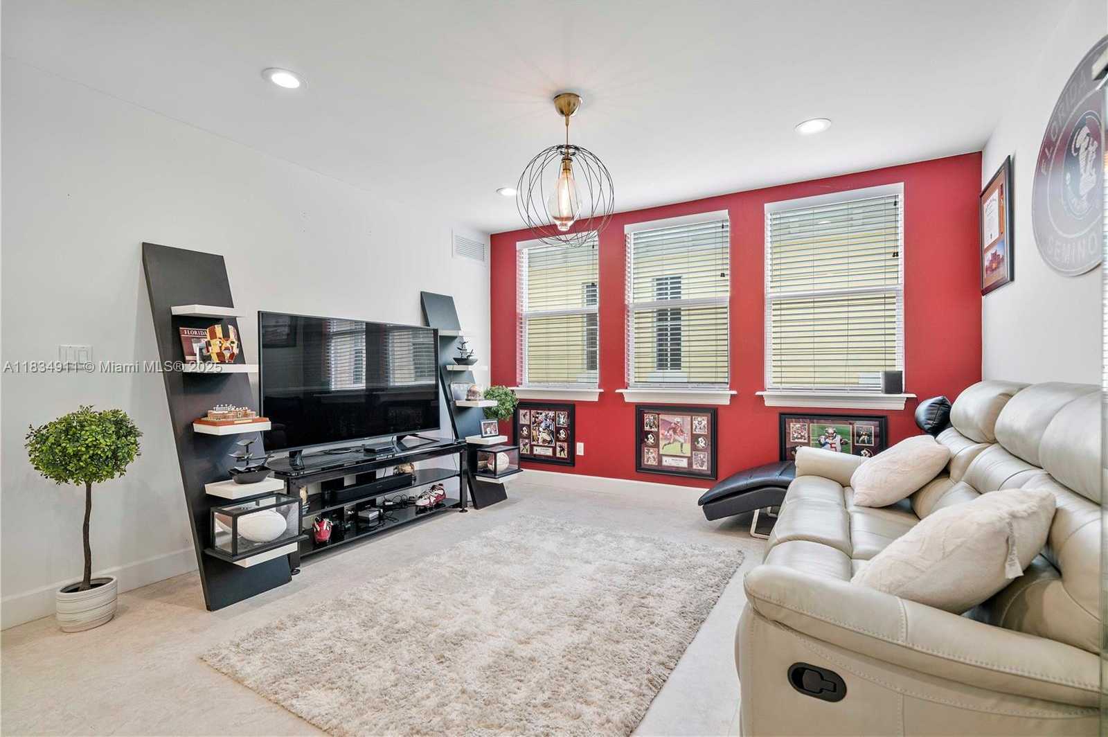Small Image of 217 SOUTH WEST 11TH ST, Fort Lauderdale Number 17