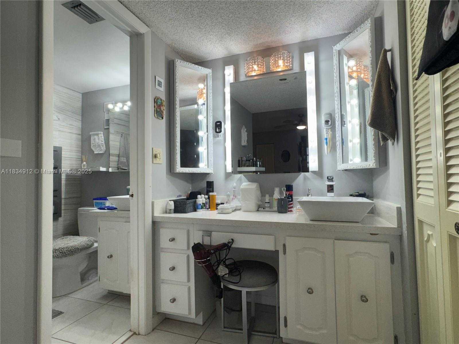 Small Image of 3910 INVERRARY BLVD #603-B, Lauderhill Number 19