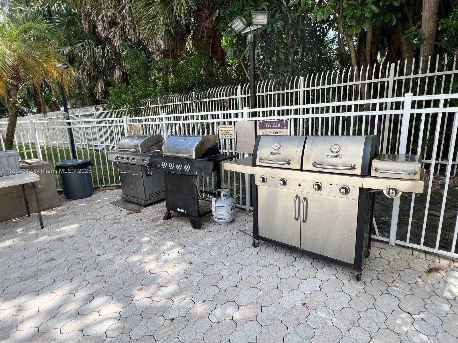 Small Image of 3910 INVERRARY BLVD #603-B, Lauderhill Number 27
