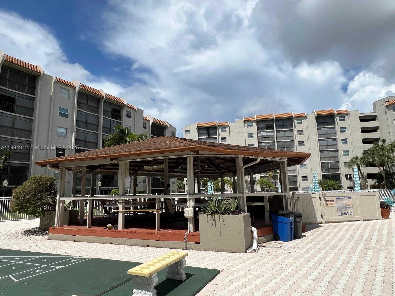 Small Image of 3910 INVERRARY BLVD #603-B, Lauderhill Number 32