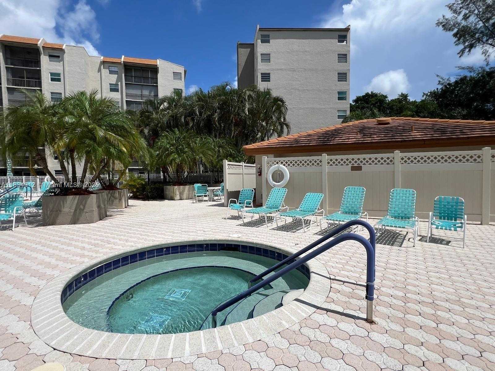 Small Image of 3910 INVERRARY BLVD #603-B, Lauderhill Number 34