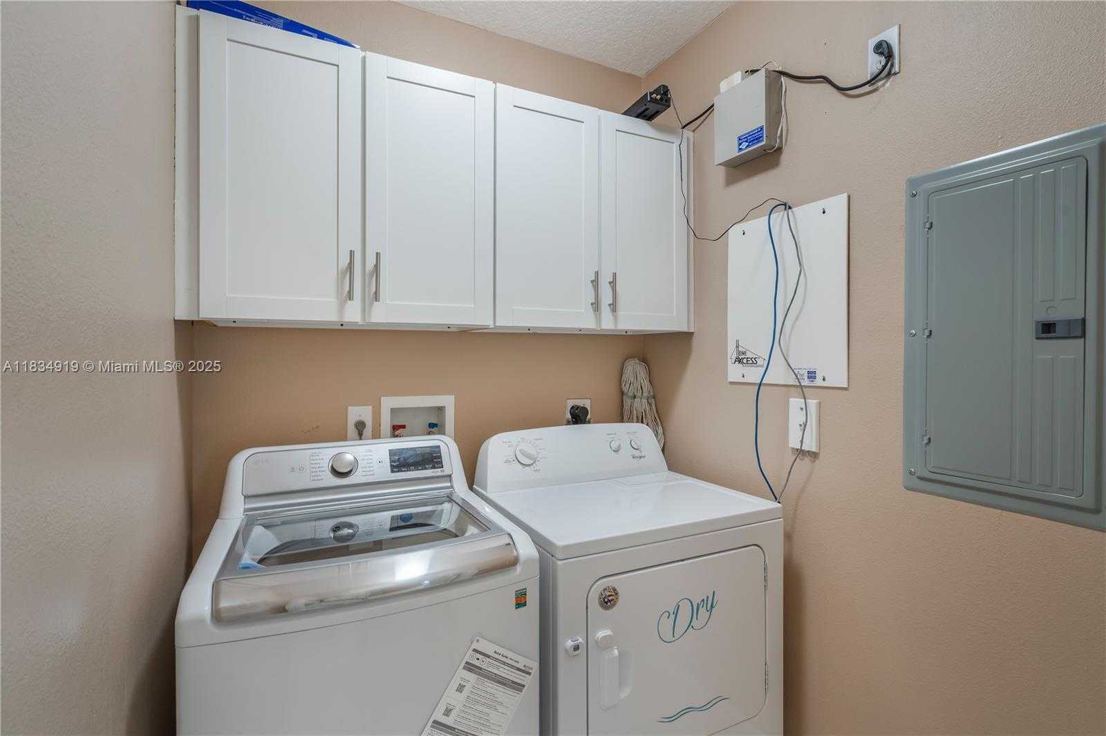 Small Image of 1231 WRIGHT CIR #108, Kissimmee Number 27